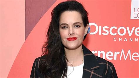 Modern witch emily hampshire